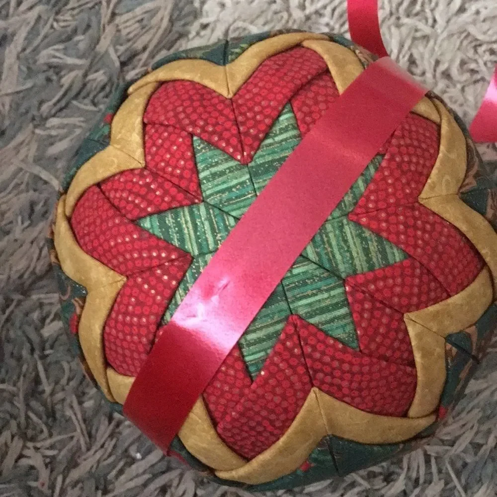 Folded Star Quilted  Christmas Kissing Ball